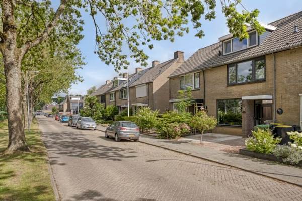 Woning Singel 45 Puttershoek