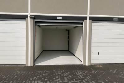 Garage Jupiterweg 19A83 Leeuwarden