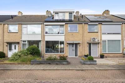 Woning Dennenstraat 8 Den Helder