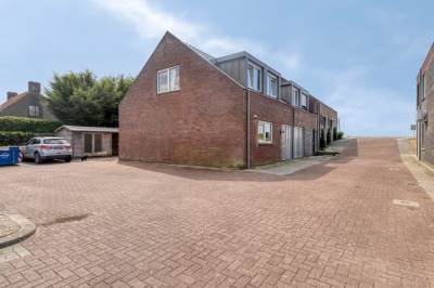 Woning Krommedijk 1N Zuidland