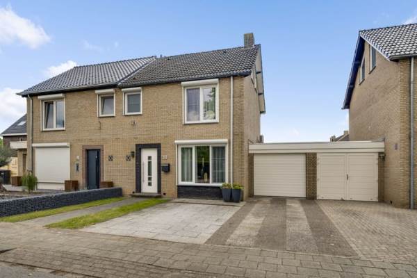 Woning Graaf Jacobstraat 32 Horn