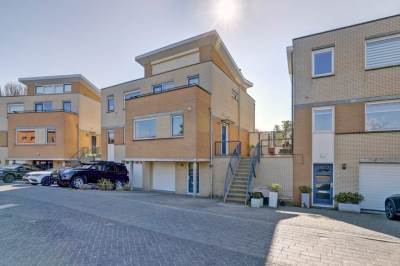 Woning Waterlijn 8 Monster