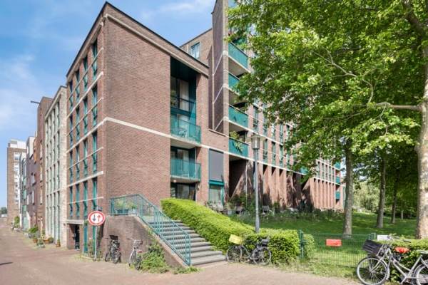 Woning Bogortuin 74 Amsterdam