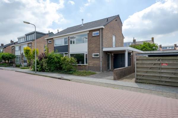 Woning Ieplaan 18 Leimuiden