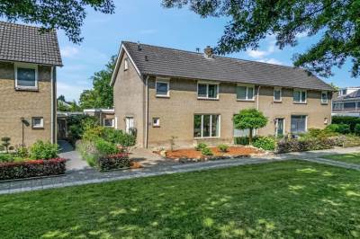 Woning Burgemeester van Lyndenpark 35 Valburg