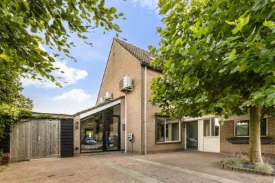 Woning Spijkse Hof 16 Spijk (Gem. West Betuwe)