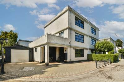 Woning Ommelandvaart 49 Almere