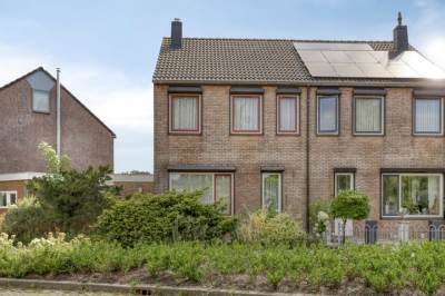 Woning Melkweg 64 Oude-Tonge