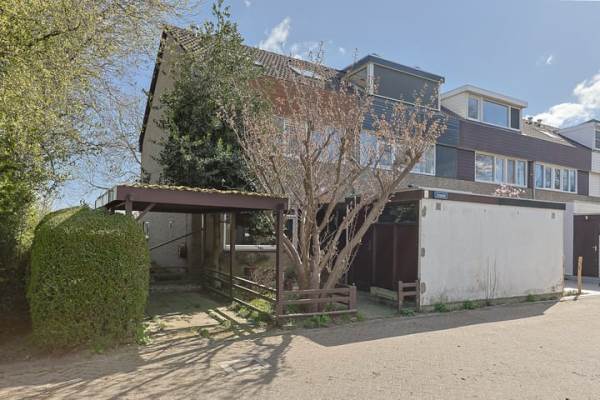 Woning Ixiadal 10 Leiden