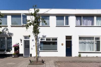 Woning Middelharnissestraat 12 Schiedam
