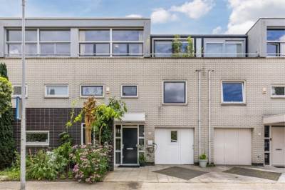 Woning Pyreneeën 5 Amsterdam