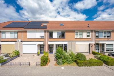 Woning Beemdkroon 32 Tiel