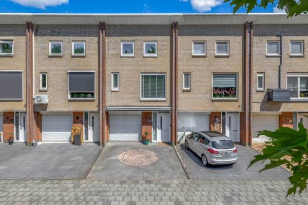 Woning Simone de Beauvoirstraat 89 Spijkenisse