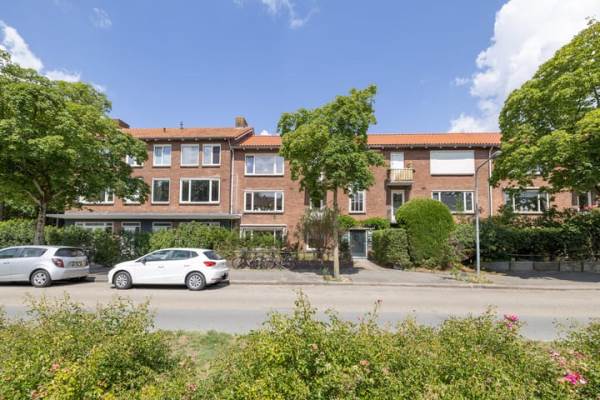 Woning Berlagelaan 60 Hilversum