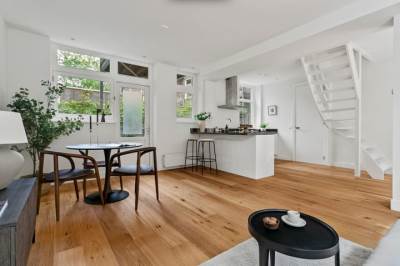 Woning Tweede Leeghwaterstraat 1 Amsterdam