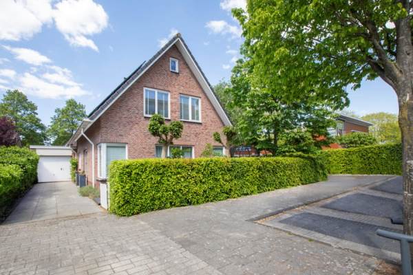 Woning Godfried Bomansweg 29 Woerden