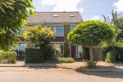 Woning Prinses Margrietweg 1 Houten