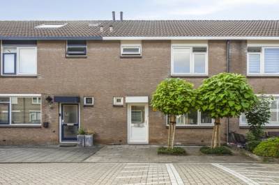 Woning Boris Pasternak-erf 179 Dordrecht