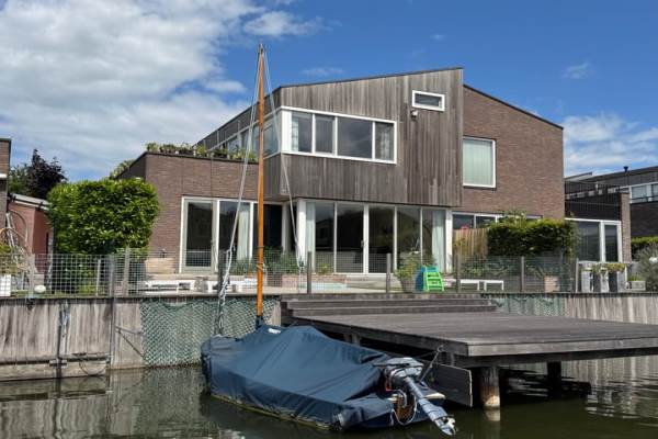 Woning Helmstok 14 Almere