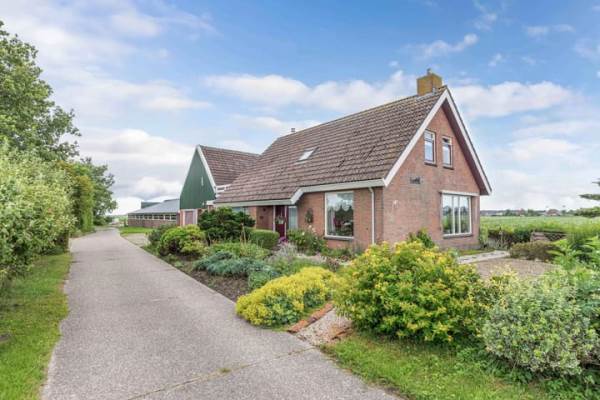 Woning Jouwsmabuorren 2 Hallum