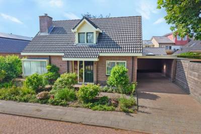 Woning Van Zuilenlaan 2 Hooglanderveen