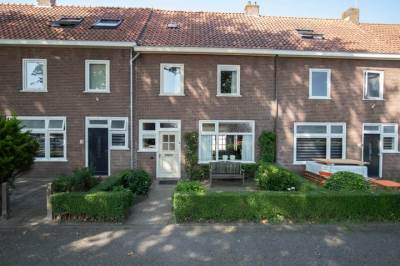 Woning Prinses Beatrixstraat 82 Genemuiden