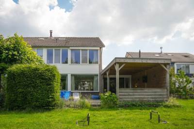 Woning Andriëtte Peereboom 15 Giessen