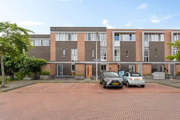 Woning Fluitschiplaan 395 Den Haag