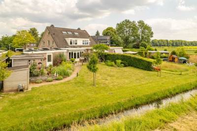 Woning de Hof 23 Almen