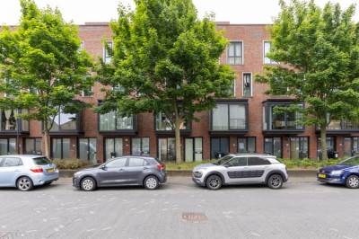 Woning Claus van Amsbergstraat 60 Amsterdam