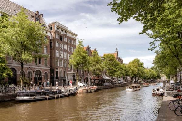 Woning Oudezijds Voorburgwal 171A Amsterdam