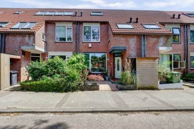 Woning Albert Rousselsingel 48 Rotterdam