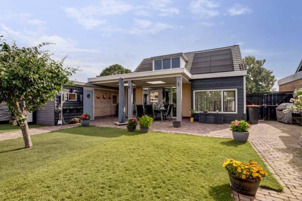 Woning Fresiastraat 2 Hoogkarspel