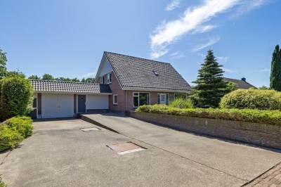 Woning Douwelaan 74 Oentsjerk