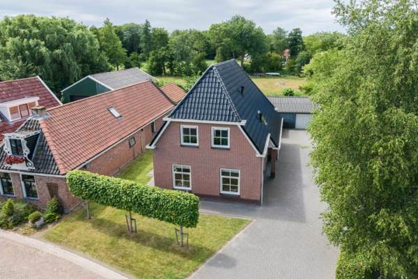 Woning Tsjerkepaed 2A Wier