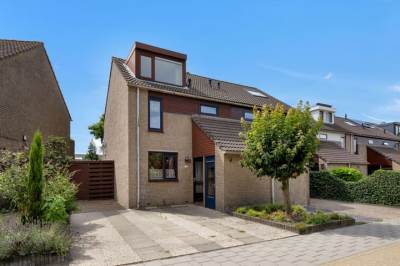 Woning Blikslagerstraat 9 Schiedam