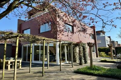 Woning Mohammed Roemhof 2 Rotterdam