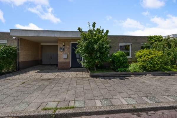 Woning Vogelkers 32 Heemskerk