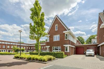 Woning Johannes van Dreghtstraat 24 Rijen