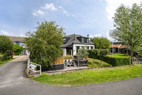 Woning Maasdijk 37 Maasdijk