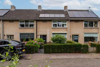 Woning Molenhof 4 Wijk en Aalburg