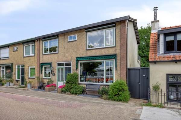Woning Oostdijk 209 Oud-Beijerland