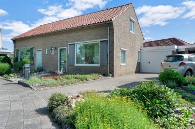 Woning G J Piksenstraat 27 Nijverdal