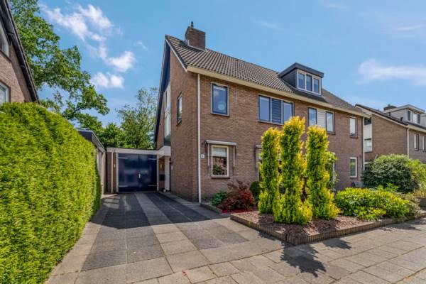 Woning Ruysdaellaan 6 Nijkerk
