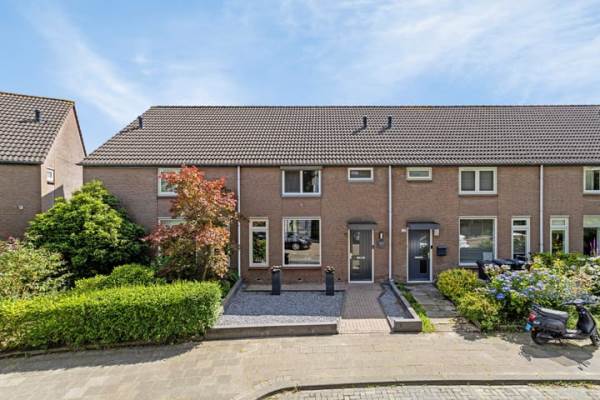 Woning Zilvermeeuw 122 Etten-Leur