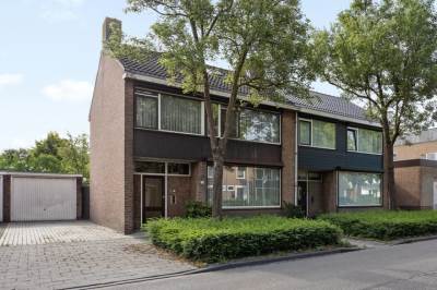 Woning Jonkheer de la Courtstraat 33 Vlijmen