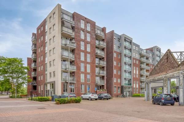 Woning Koningsloper 165 Oss