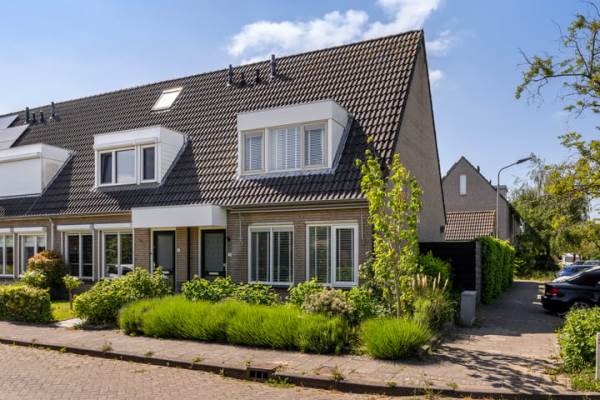 Woning Priorindreef 18 Willemstad
