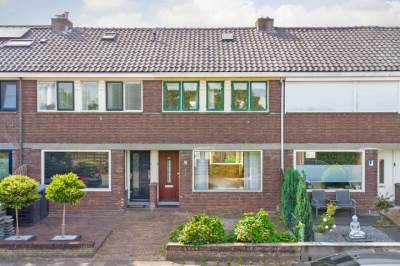 Woning Onder de Boompjes 127 Gouda