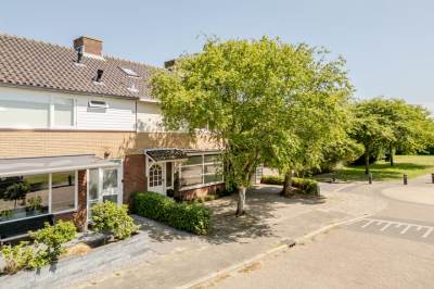 Woning v Leijdenstraat 16 Rockanje